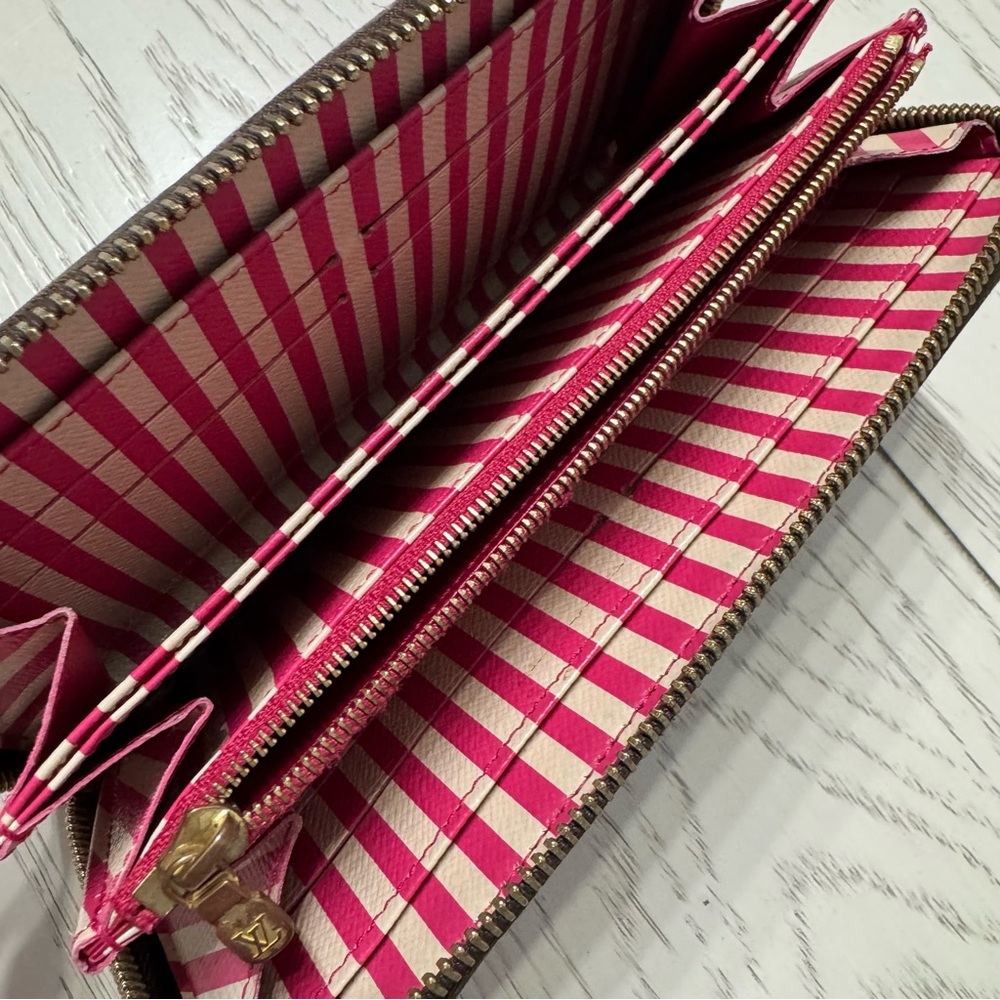 Louis Vuitton Brown and Blue Wallet - Picture 6 of 11